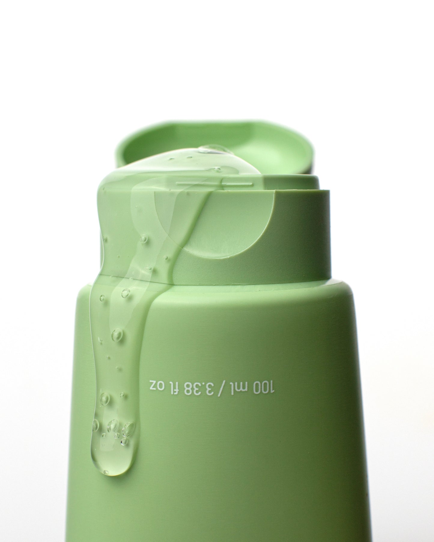 Daily Refresh Cleanser